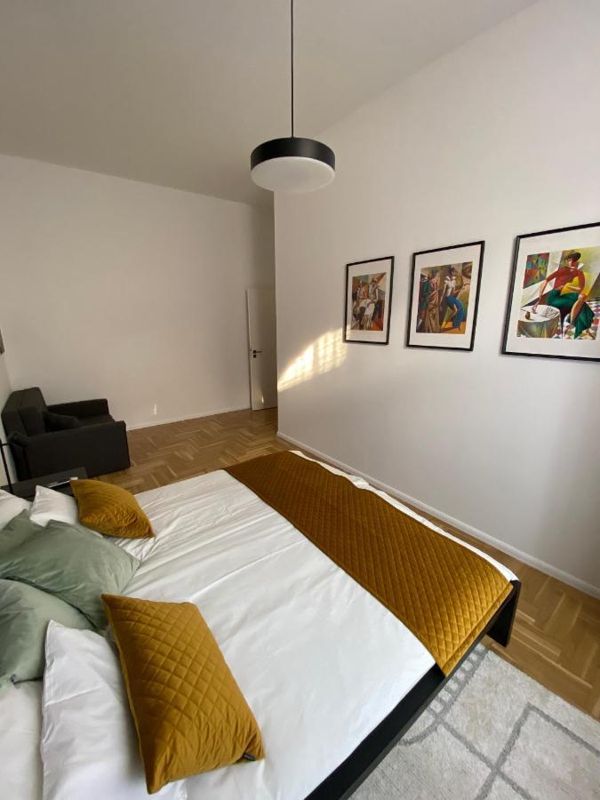 Birdie 3-Bdr Apartment Budapest Esterno foto