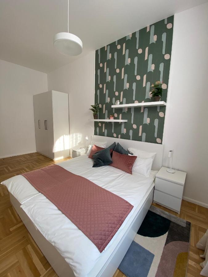 Birdie 3-Bdr Apartment Budapest Esterno foto