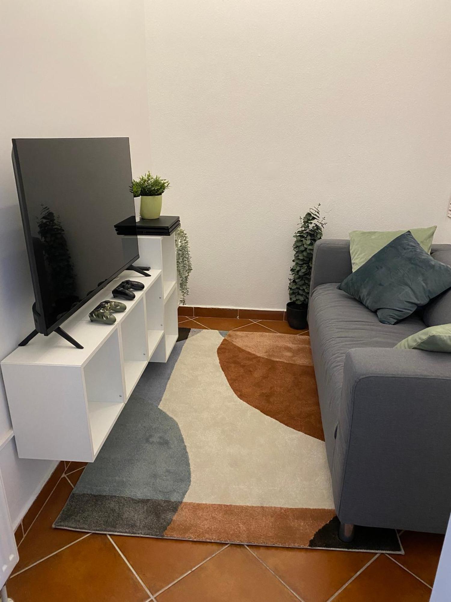 Birdie 3-Bdr Apartment Budapest Esterno foto
