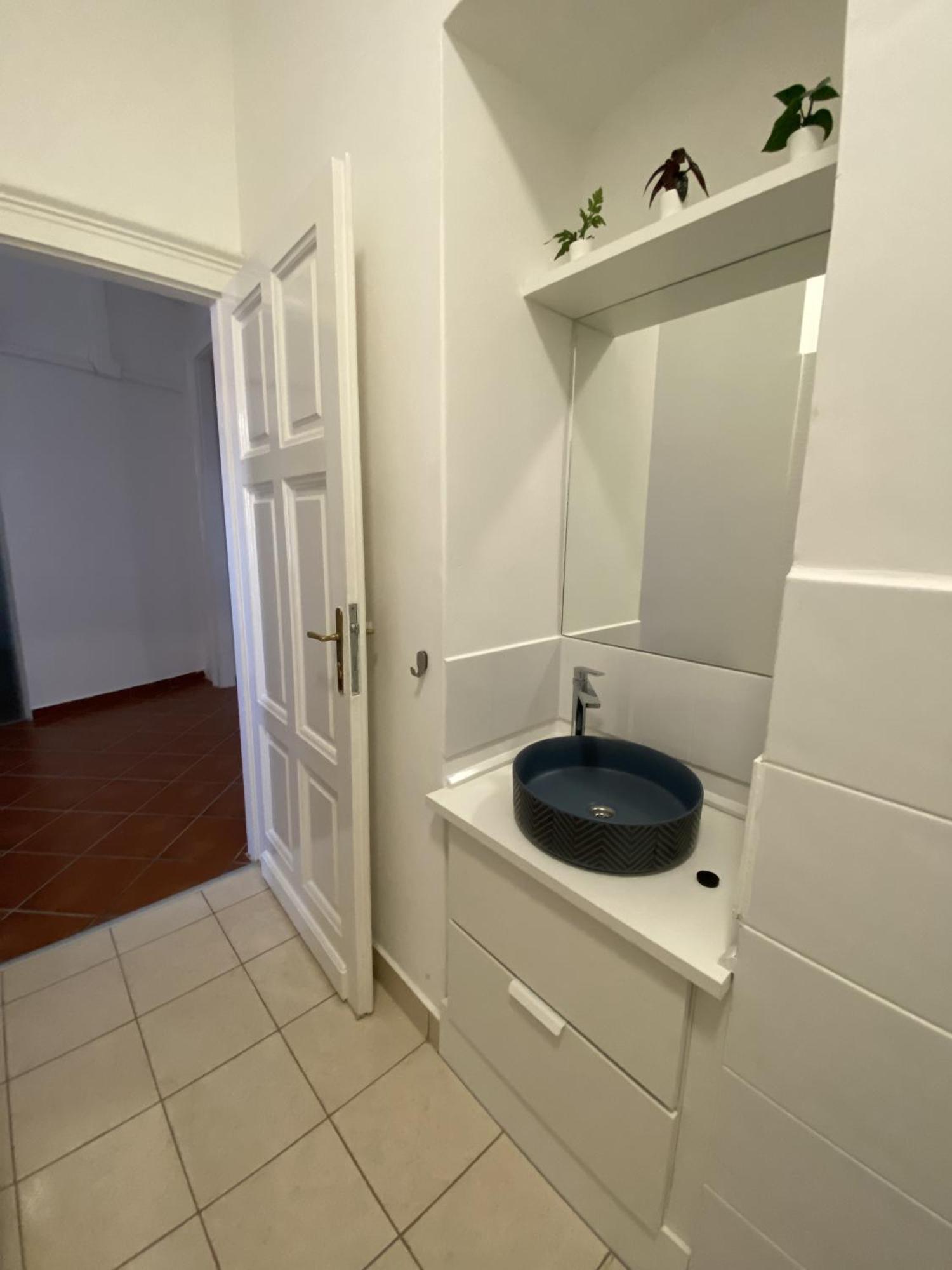 Birdie 3-Bdr Apartment Budapest Esterno foto